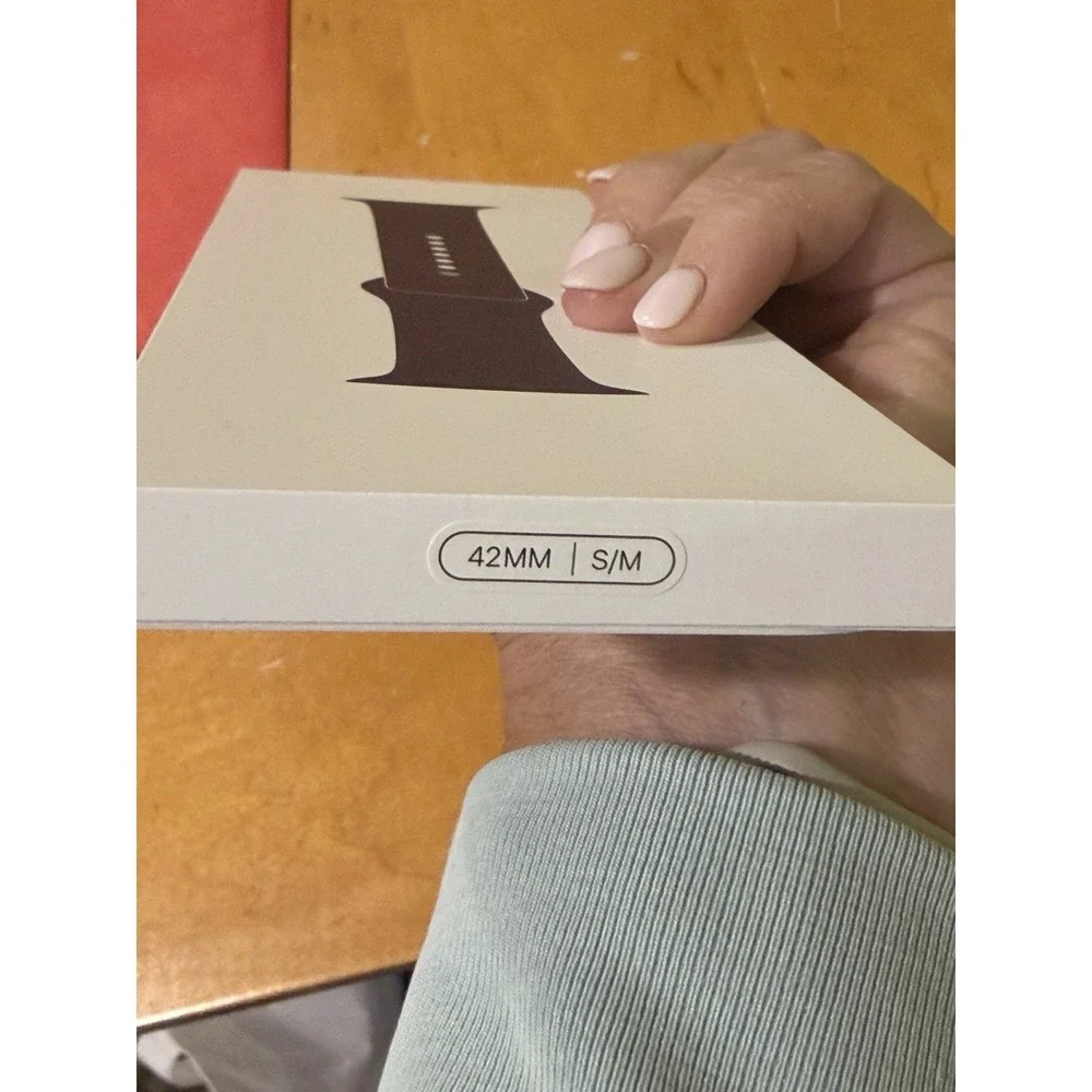 APPLE Purple Fog Sport Watch Band. #MFFX4AM/A. Size 42 MM. NEW Sealed.